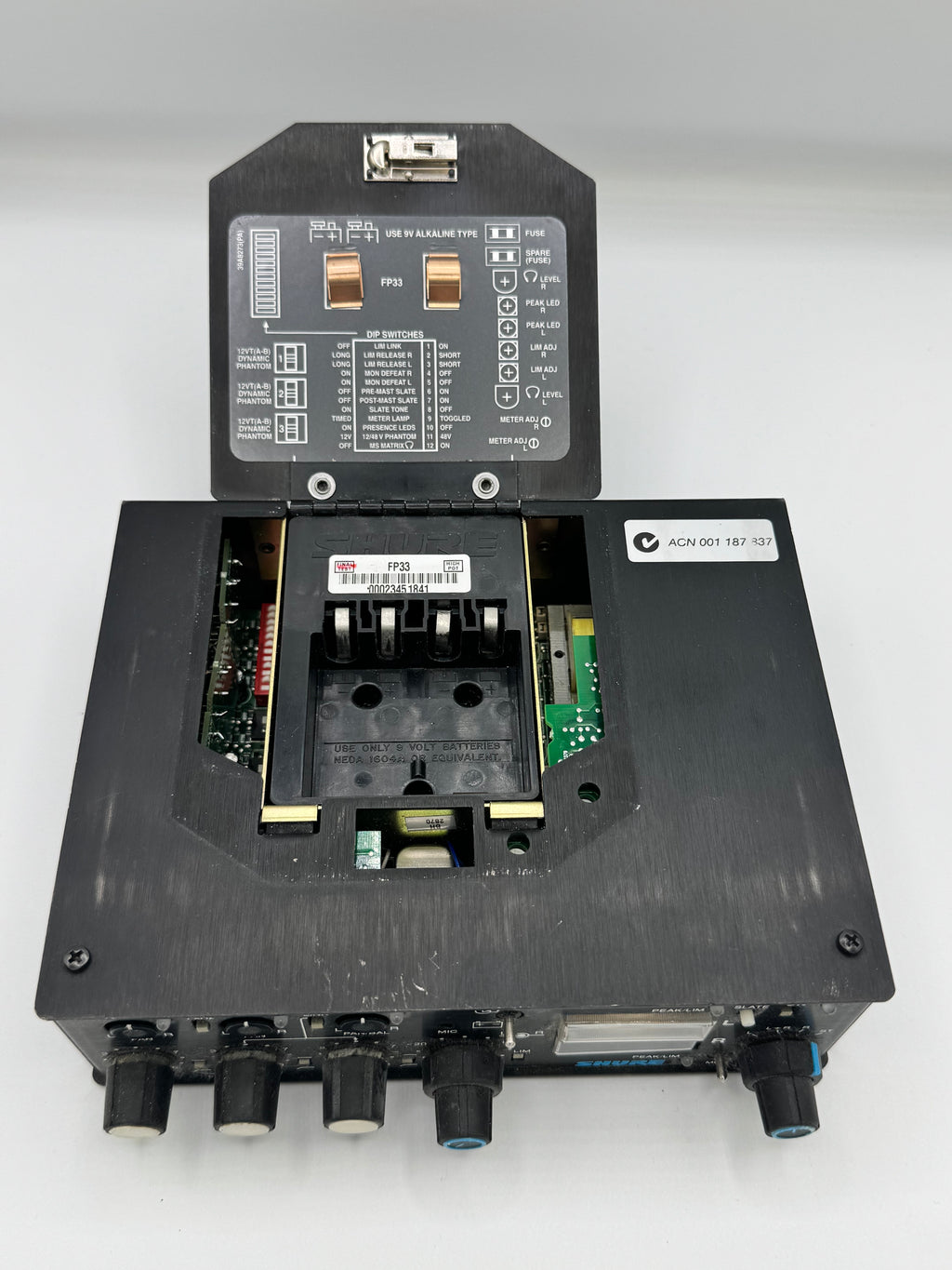 Shure FP33 3-Channel Stereo Field Mixer