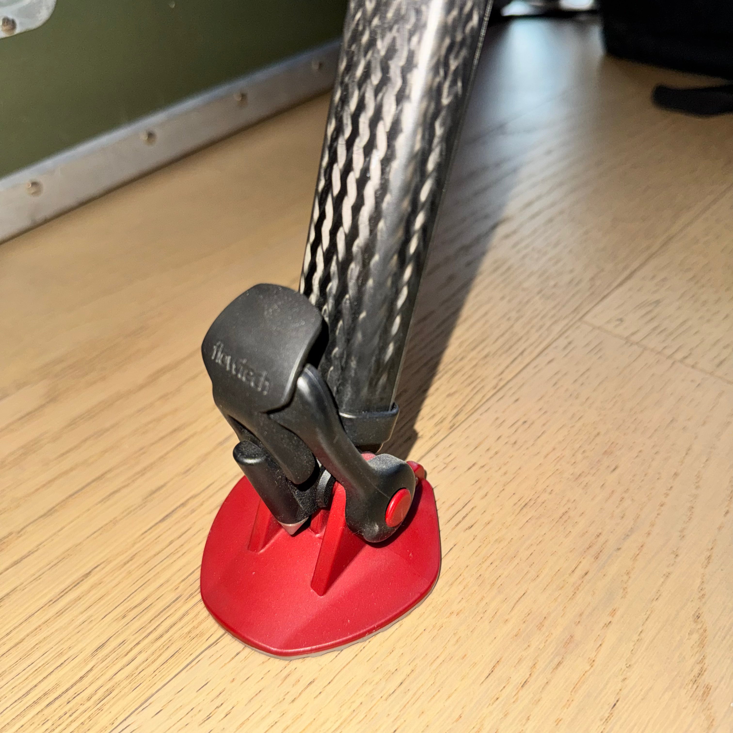 Sachtler FSB 8 MK I w/ Flowtech 75 CF Tripod