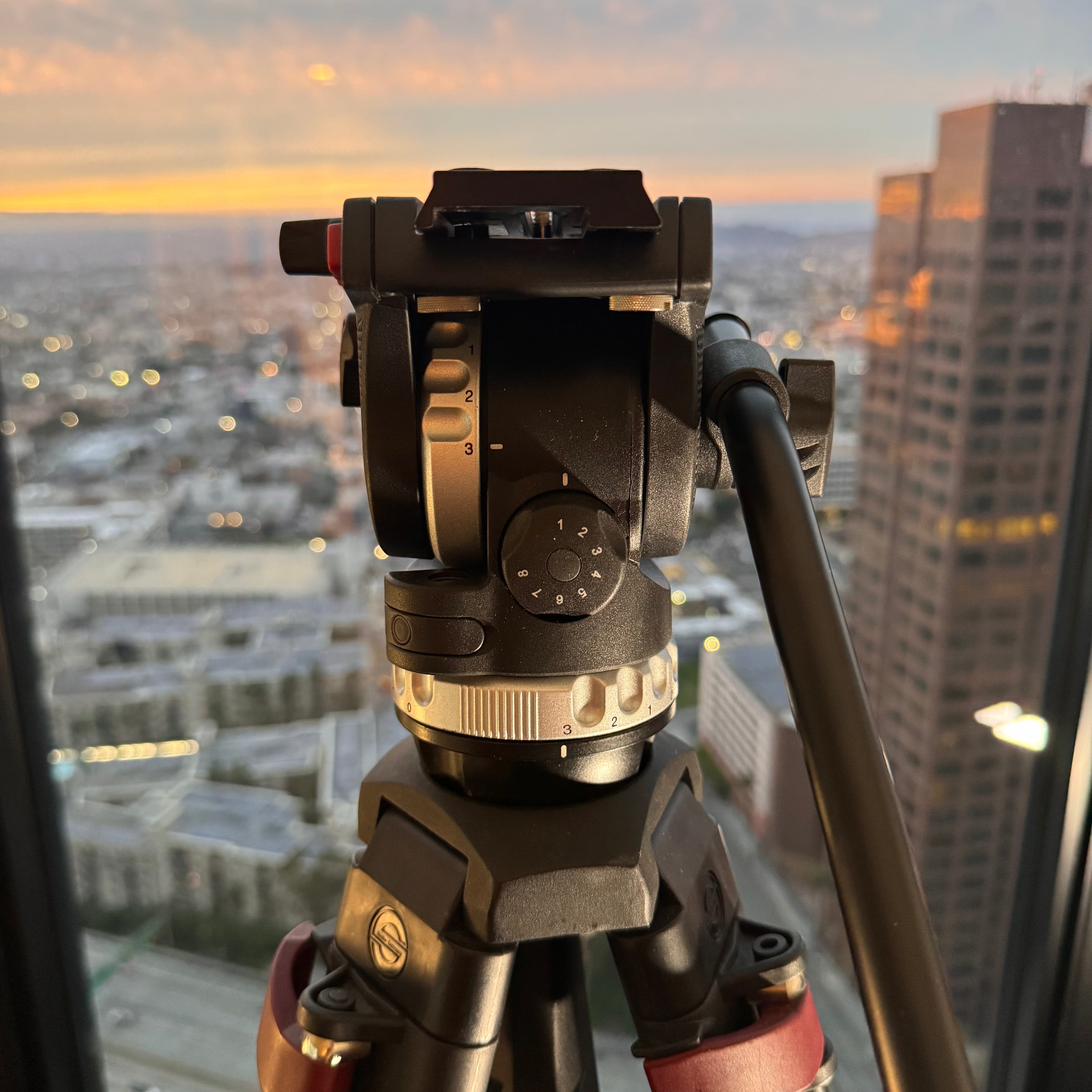 Sachtler ACE XL System w/ SpeedLok 75 CF Legs