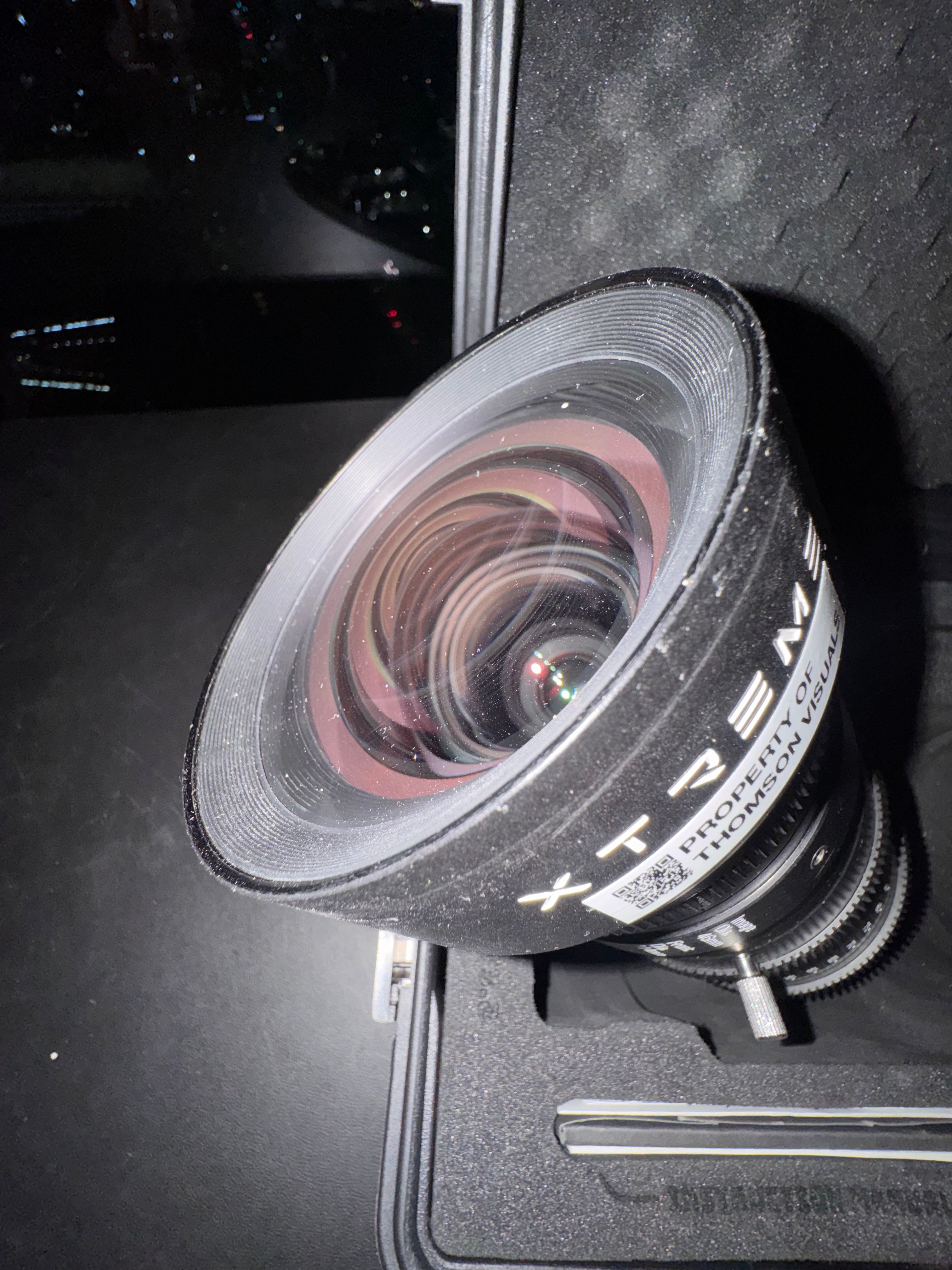 CHIOPT XTREME Zoom 28-85mm T3.2 PL Mount Cine Lens